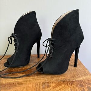 Black Suede Lace-up Heeled Booties. Veryn JustFab. Size 7